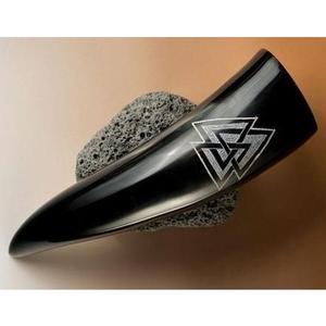 Gobelet Viking en corne de buffle naturelle avec support Cadeau de style Renaissance médiévale - Product Image 5