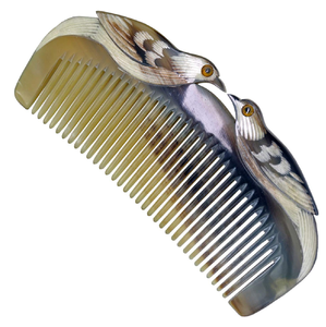 Peluquero de cuerno hecho a mano para desenredar peine de cuerno de pelo largo y grueso con curvas de cuerno natural al por mayor directo de precio de fábrica - Product Image 6