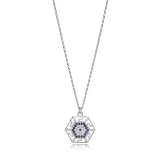 Collar con Colgante de Plata de Ley Hecho a Mano con Motivo Griego de Ojo Turco, Corte Hexagonal Geométrico y Baño de Rodio - Product Image 2