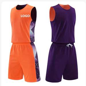 Uniformes de basket-ball personnalisés pour les équipes, ensemble de maillot et de short respirant, vêtements de sport légers - Product Image 2