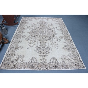 Tapis turc vintage 5,7x8 pieds, grand tapis, tapis en laine blanche - Product Image 1