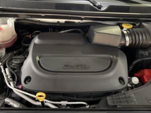 Chrysler Voyager LX 2023 d'occasion, propre - Product Image 4