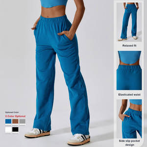 Ensemble de survêtement pour femmes avec haut court personnalisé, sweat-shirt à col rond et pantalon de jogging évasé - Product Image 3