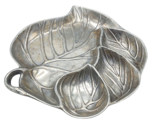 Bol à croustilles et à trempette en forme de feuille Vaisselle de service décorative Plateau à apéritif en acier inoxydable en métal de forme personnalisée - Product Image 1
