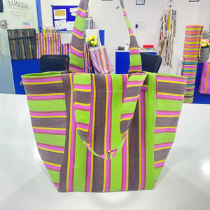 ถุงผ้าไนลอนแบบใช้ซ้ำได้เป็นมิตรกับสิ่งแวดล้อมถุงช้อปปิ้งพร้อมซิป rpet ทอมือกระเป๋าพลาสติกรีไซเคิลลายทางผลิตในอินเดีย - Product Image 1