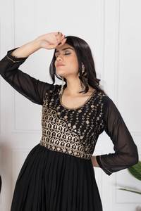 Compre ahora el más impresionante vestido de Georgette de imitación de longitud larga con bordado de Color negro/Kurti para mujeres y niñas a precio mayorista - Product Image 2