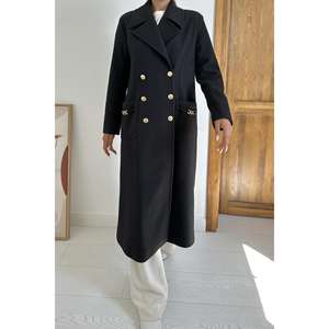 Manteau noir tissé en gros avec chaîne de poche, design élégant et pratique pour les consommateurs soucieux de la mode - Product Image 2