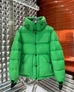 Veste en duvet avec fermeture éclair et boutons personnalisée de la meilleure qualité pour hommes manteau d'hiver moulant promotionnel avec logo à l'avant - Product Image 3