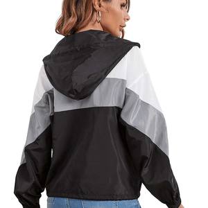 Veste coupe-vent souple pour femmes Veste coupe-vent imperméable légère à capuche pour la pêche randonnée Veste coupe-vent en nylon respirante pour femmes - Product Image 2