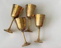 แก้วไวน์โลหะดีไซน์เนอร์สไตล์อินเดียหรูหราหรูหราสำหรับงานแต่งงานและงานเลี้ยง - Product Image 4