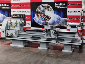 เครื่องกลึงโลหะแบบเฟืองขนาดกลาง7ฟุตเครื่องหมุนโลหะแนวอุตสาหกรรมมีความแม่นยำสูง52มม. - Product Image 6