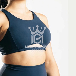 Meilleures ventes Ensemble de shorts de soutien-gorge de yoga pour femmes personnalisés Services OEM Dernière conception Matériau solide en coton - Product Image 4