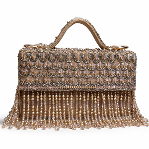 Sac à main de soirée classique orné de perles brodées et de glands pour les événements nuptiaux, les fêtes et les collections de mode haut de gamme - Product Image 1