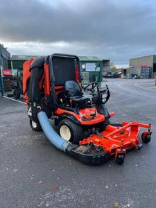 Tracteur compact Kubota F3890 en promotion |   Moteur diesel 38HP |   4x4 |   Utilisation intensive pour la ferme et le jardin - Product Image 3
