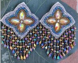 ต่างหูปักมือสีเขียวทะเล ต่างหูประดับลูกปัดหลากหลายแบบสั่งทำได้ สำหรับผู้หญิง เหมาะสำหรับงานเทศกาลและงานปาร์ตี้ ราคาดีที่สุด ต่างหูลูกปัด - Product Image 2