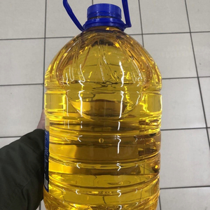 Aceite de Palma Fraccionado Refinado Orgánico de Alta Calidad, Oleína CP10 CP8, Grado Alimenticio, 100% Puro para Cocinar - Product Image 5