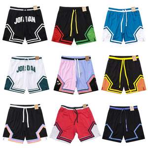 Venta al por mayor Atlético Baloncesto Malla Pantalones cortos Deportes Casual Transpirable Secado rápido Fitness Malla Pantalones cortos para los hombres - Product Image 1