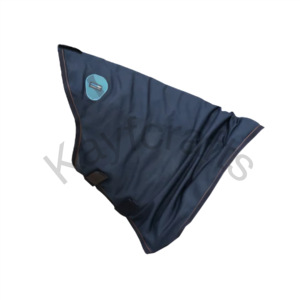 Tapis de cou magnétique pour chevaux avec tissu Recuptex et design en maille - Product Image 1