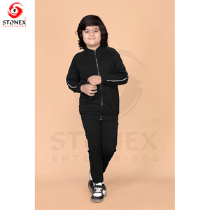 Ensembles de survêtements de football personnalisés en toile pour enfants – Qualité supérieure, motif écossais, avec capuche et fermeture éclair pour l'entraînement hivernal - Product Image 6