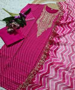 Chic Checks Party Wear haut en coton pantalon Dupatta ensemble avec broderie élégante kurta. - Product Image 6