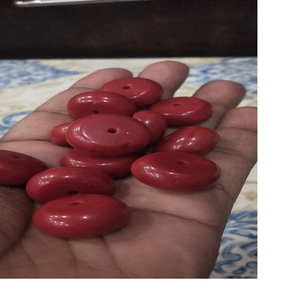 ลูกปัดแก้วทำเองในรูปทรงกลมและขนาดเหมาะสำหรับนักออกแบบเครื่องประดับและร้านค้าลูกปัดในสีน้ำตาลแดง - Product Image 1