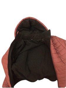 Manteau d'hiver imperméable pour hommes avec capuche Veste bouffante avec logo personnalisé Vêtements d'extérieur chauds et coupe-vent - Product Image 2