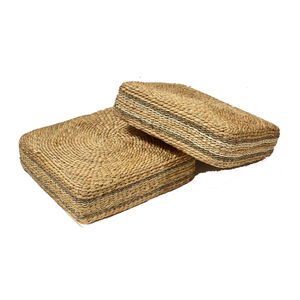 Taburete otomano cuadrado de jacinto de agua Pieza de mobiliario ecológica hecha de jacinto de agua tejido a mano - Product Image 3