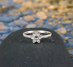 Bague en argent sterling 925 faite à la main pour femmes, style bohème classique pour les mariages et les fêtes, cadeau parfait pour elle - Product Image 4