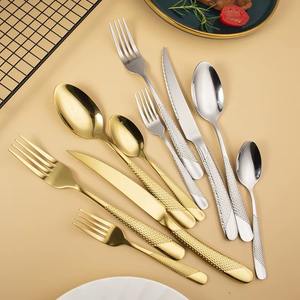 Ensemble de couverts de luxe en acier inoxydable bleu, noir et argent pour les repas à la maison, les dîners formels, les restaurants et les tables d'hôtel - Product Image 5