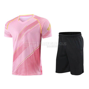 ชุดฟุตบอลหลากสีคุณภาพพรีเมี่ยมที่เป็นที่ต้องการสูงทำจากวัสดุที่มีคุณภาพ - Product Image 2