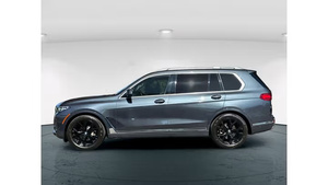 BMW X7 xDrive40i d'occasion propre, modèle 2022 - Product Image 2