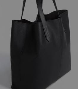 Stylish <b>Large</b> Black Tote Bags for <b>Women</b> Custom Logo and Design Fashionable Genuine Leather Aesthetic <b>Handbags</b> for Daily Life - Product Image 6