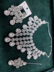 Collar Étnico con Efecto de Sombra, Chapado en Oro con Diamantes, para Fiestas, Bodas y Regalos - Product Image 4