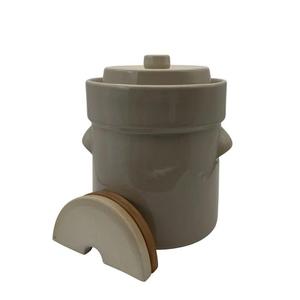 <b>5L</b> Grtopf Fermentation Crock with Glass Lid - Product Image 1