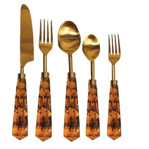 Juego de Cubiertos de Metal de estilo Popular con mango de concha de tortuga acrílica acabado dorado para juegos de cubiertos de vajilla de boda - Product Image 6