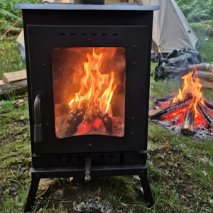 Poêle à bois portable en fonte Dorello noir avec porte en verre et tuyau de cheminée pour le camping et l'utilisation en cabane - Product Image 1