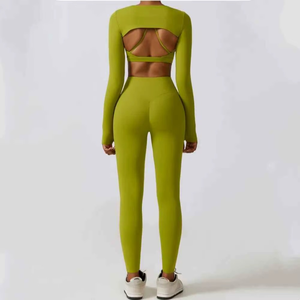 Conjunto de ropa deportiva con estampado personalizado Sujetador deportivo, mallas de yoga y chaqueta de gimnasio a juego Traje de entrenamiento - Product Image 4