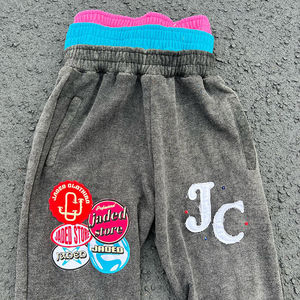 ชุดวอร์มวินเทจแบบกำหนดเอง ชุดเซ็ตเสื้อฮู้ดซิปสามชั้นแบบฟอกสีและกางเกงขายาว ชุดสองชิ้น แต่งลายปะแบบดิสเทรส ชุดวอร์มผู้ชาย - Product Image 6