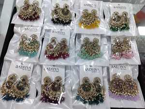 Gran oferta, Pendientes colgantes de perlas de piedra de sombra tradicional para mujer, diseño impresionante, aleación de Zinc, joyería de moda al por mayor - Product Image 3