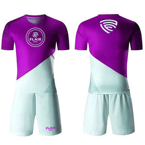 Tenue de football unisexe de haute qualité, design personnalisé, impression par sublimation, maillot de football respirant à manches courtes, ensembles uniformes - Product Image 3
