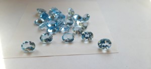 สีฟ้าบุษราคัม4x6มม. ตัดเหลี่ยมเพชรพลอยหลวมหินคริสตัลควอตซ์สีขาวธรรมชาติคุณภาพดีสำหรับทำเครื่องประดับอัญมณีตัดทรงรี - Product Image 6