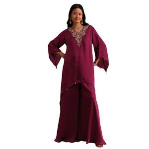 Costume Kurta Palazzo brodé de vin, vente en gros de vêtements ethniques pour femmes, fournisseur d'usine OEM, tenue de fête personnalisée pour les mariages - Product Image 1