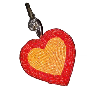 Dernière main écologique élégant coeur porte-clés cousu à la main perlé broderie classique ornement décoration - Product Image 1