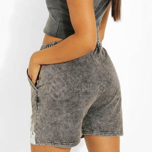 กางเกงขาสั้นสีทึบสำหรับผู้หญิงกางเกงขาสั้นผู้หญิงสไตล์ใหม่ซักกรดทำเอง - Product Image 3