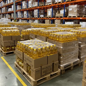 Huile de cuisson de son de riz raffinée dans un emballage en vrac pour l'exportation et la vente en gros, idéale pour la friture et les applications de cuisson générales - Product Image 1