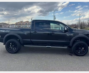 Nissan Titan XD PRO-4X 4X4 2017 Usado (LHD/RHD) - ¡Oferta Caliente! - Product Image 6