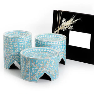 Plateau de serveur de chocolat fait à la main MOP Work Lot de 3 incrustations bleues idéales pour les supports de gâteaux de mariage de la plus haute qualité d'Inde - Product Image 1