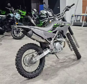 Nouvelle moto tout-terrain KLX 230R S, moteur monocylindre 4 temps refroidi par air, SOHC, 2 soupapes, injection de carburant. - Product Image 6