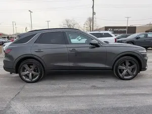 GENESIS GV70 2023 USADO, Volante a la Izquierda/Derecha - Product Image 4