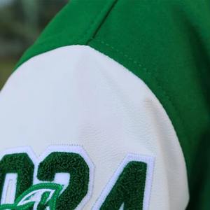 OEM ODM 800gsm Personalización School Club Team Unisex Mujeres Bordado Letras Logo Satén Forrado Varsity Bomber Jacket - Product Image 4